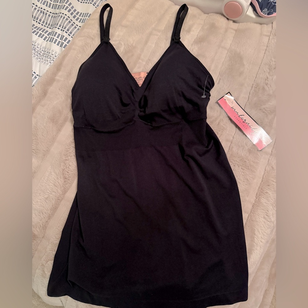 Nursing tank with adjustable straps